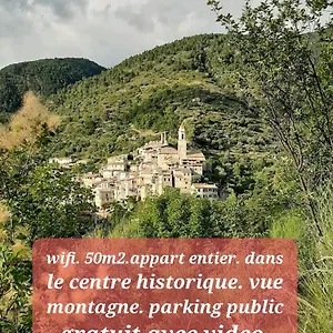 https://gite-des-remparts.fr-provencehotel.com