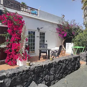 https://verde-casa-eden.in-canary-islands.com