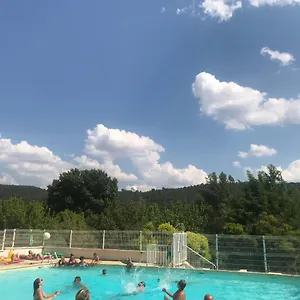 https://mazet-lavande-lespai-route-dallemagne-en-provence.fr-provencehotel.com
